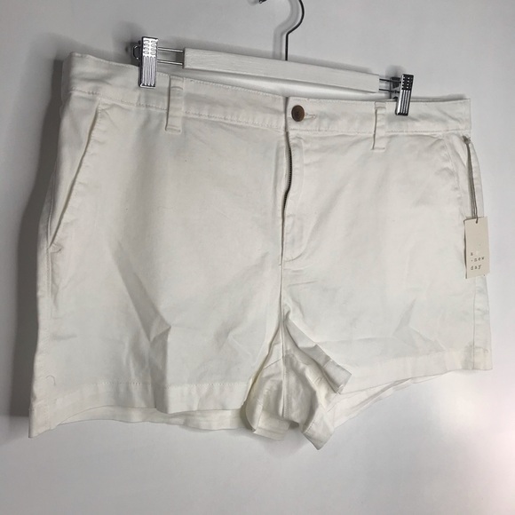 NWT white chino shorts sz 18 - Picture 4 of 8